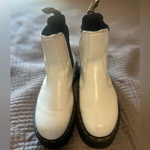 Dr. Martens 2976 Quad Smooth Leather Platform Chelsea Boots White Size 7
